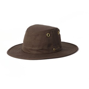 Tilley TH5 Hemp Medium Curved Brim Hat